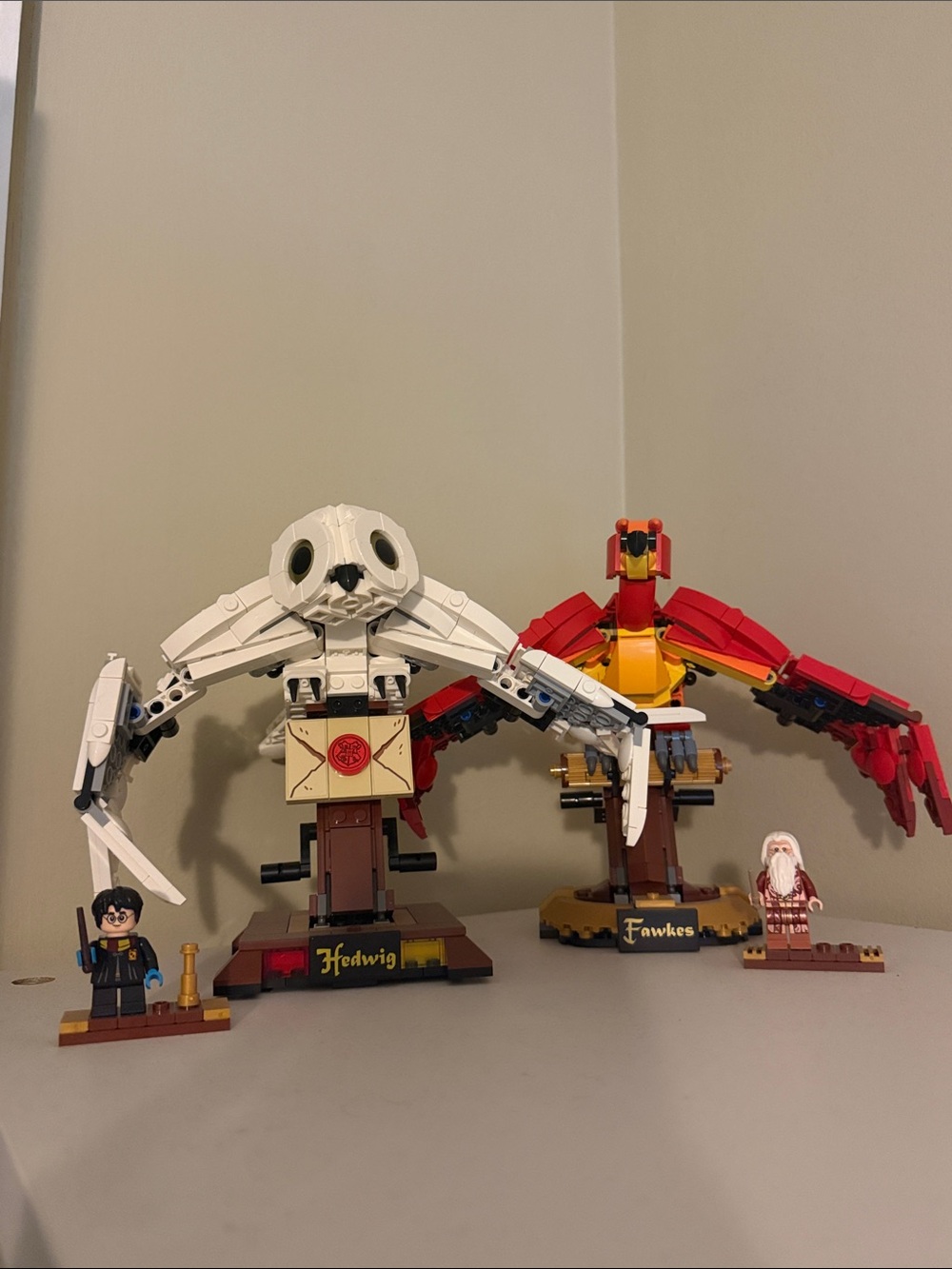 Lego White Owl and Red Parrot Display Duo